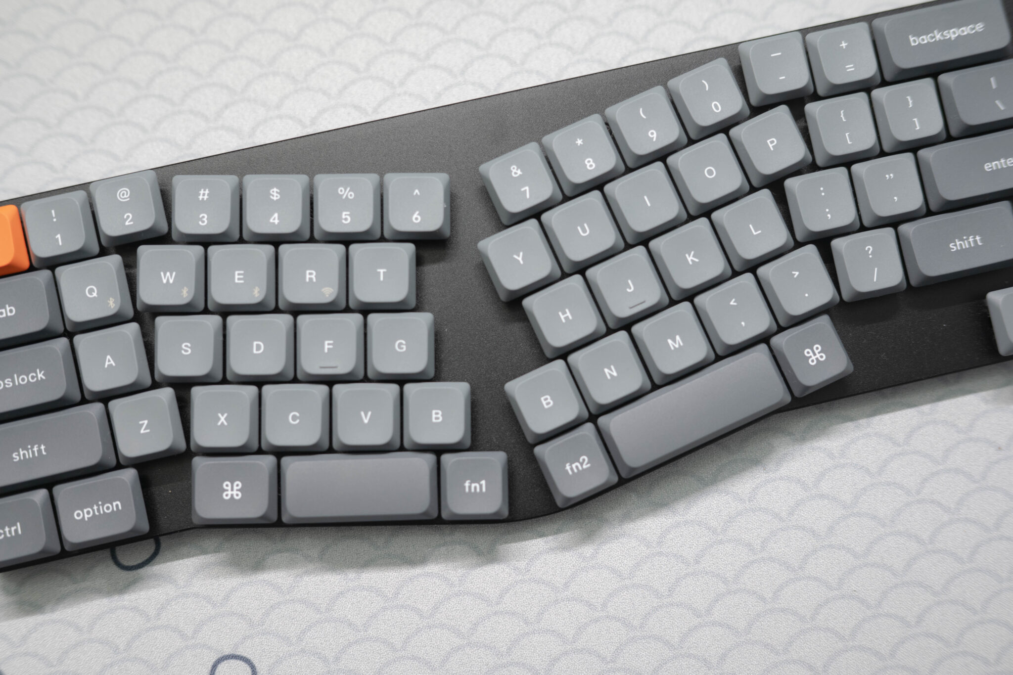 Keychron K11 MAX【レビュー】｜ロープロ・アリス配列・65%を持ち合わせる独特なキーボード。 | まちろぐ